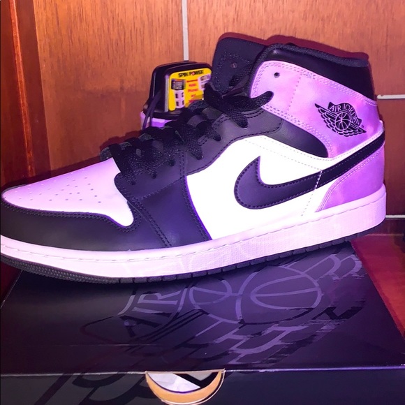 Jordan 1 mid zen masters size 11.5 unisex